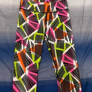 Fabletics Mid-Rise Powerhold Leggings